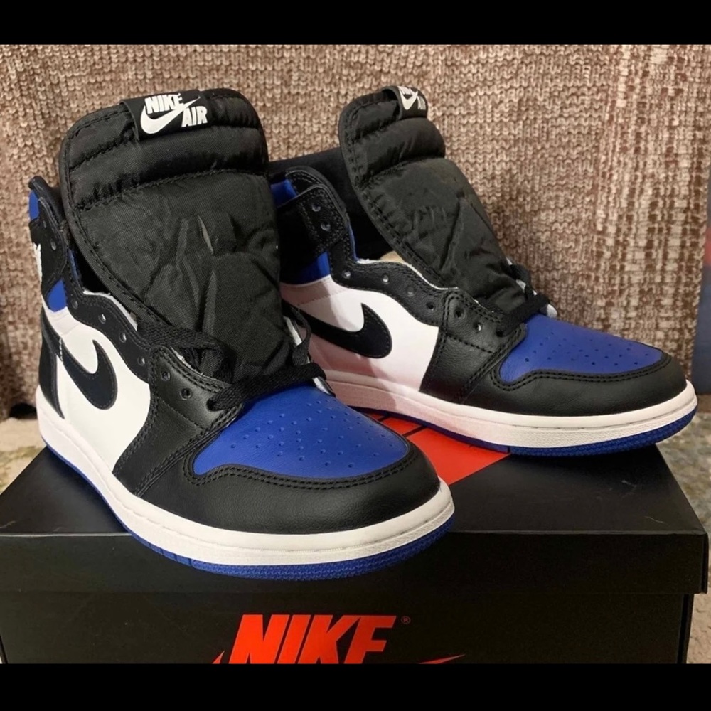 Air Jordan 1 Retro Royal Toe Size 7